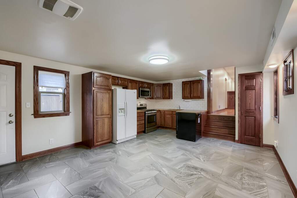 10401 S Trumbull Avenue, Chicago, IL 60655 - View 4