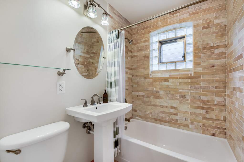 10401 S Trumbull Avenue, Chicago, IL 60655 - View 5