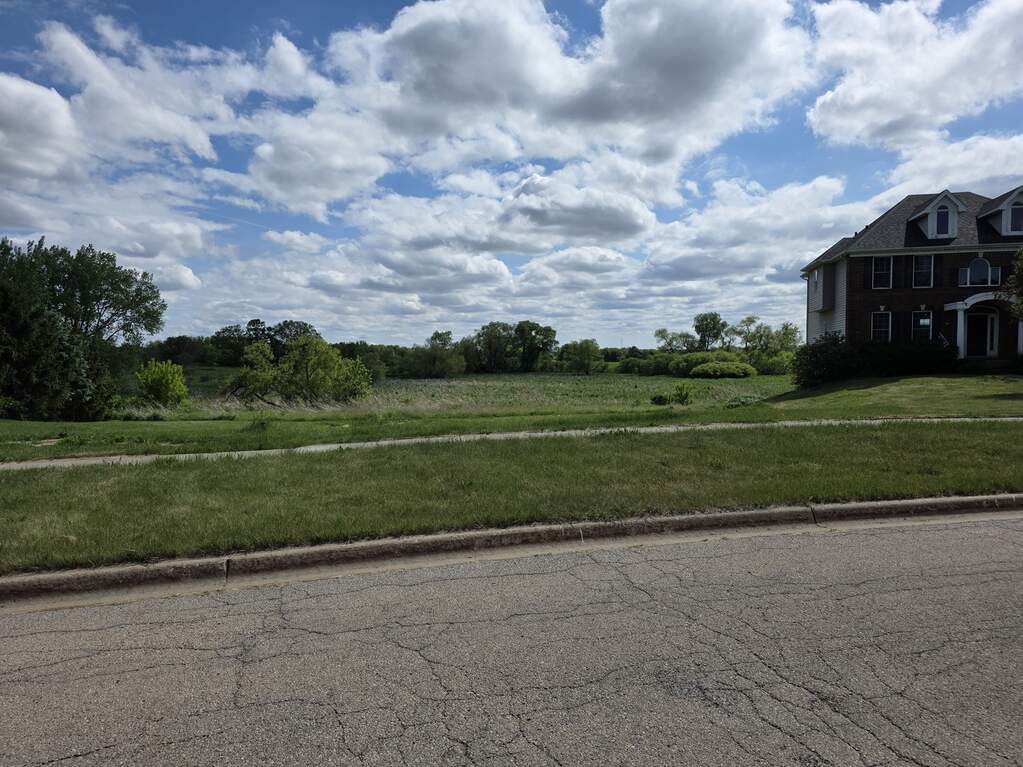 1375 Pheasant Trail, Hampshire, IL 60140 - View 5