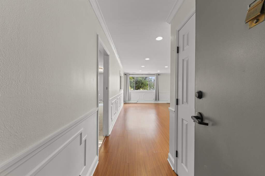Apartment in Rolling Meadows, Cook County - View 4
