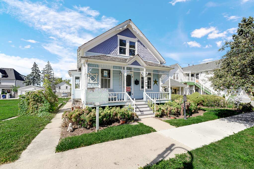 14330 Beacon Avenue, Orland Park, IL 60462 | MLS# 12785280 ...