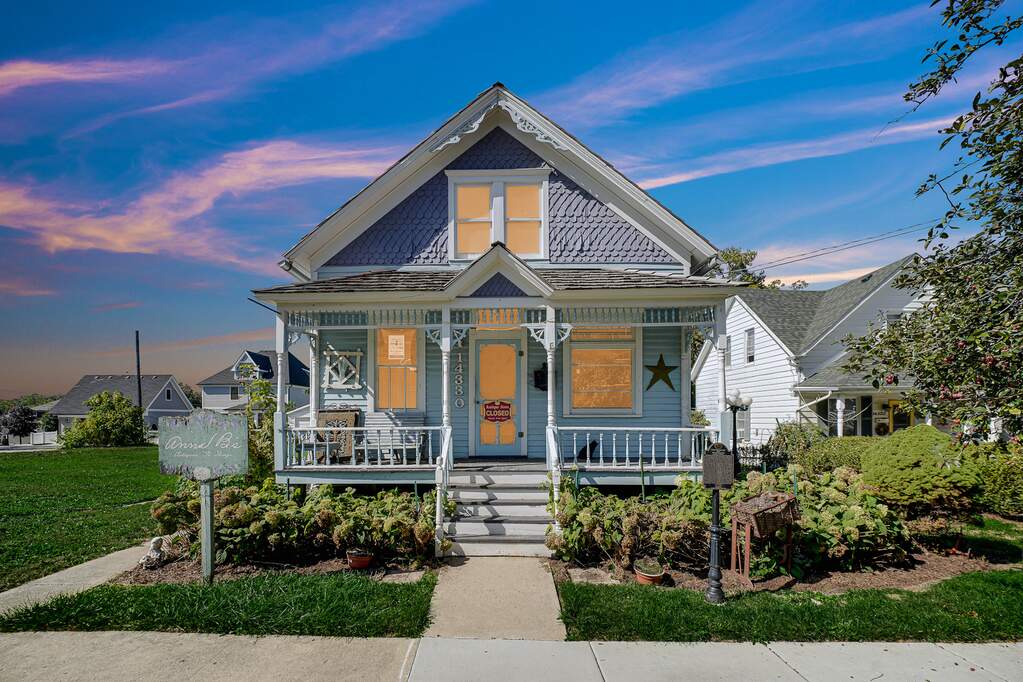 14330 Beacon Avenue, Orland Park, IL 60462 | MLS# 12785280 ...