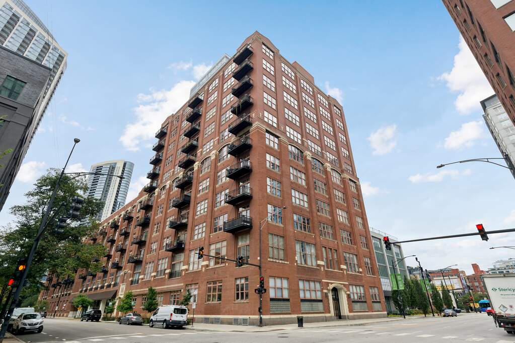 360 W Illinois Street #7A, Chicago, IL 60654 | MLS# 12786871 ...