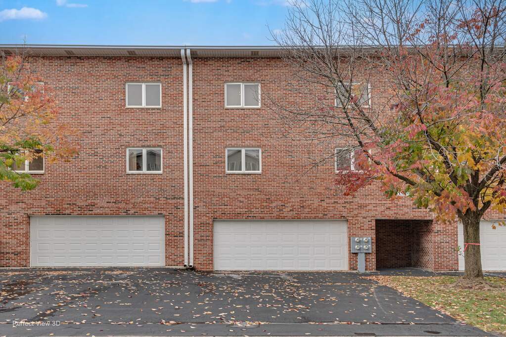 15702 Lake Hills Court #2S, Orland Park, IL 60462 | MLS# 12791454 ...