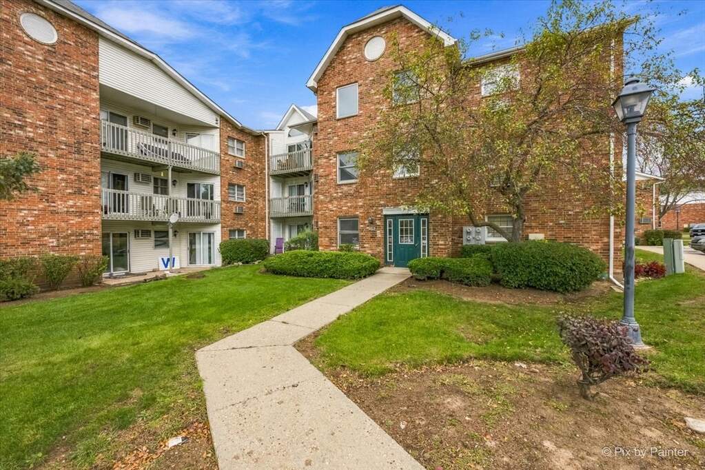 4312 4312 W Shamrock Lane #3C, Mchenry, IL 60050 | MLS# 12791634 ...