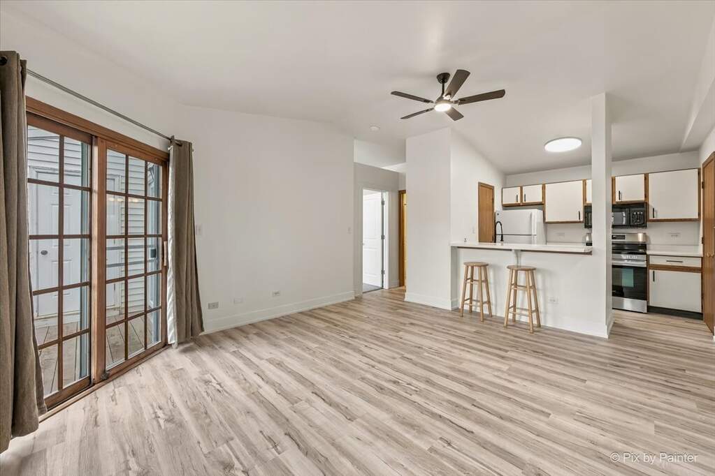 4312 4312 W Shamrock Lane #3C, Mchenry, IL 60050 | MLS# 12791634 ...