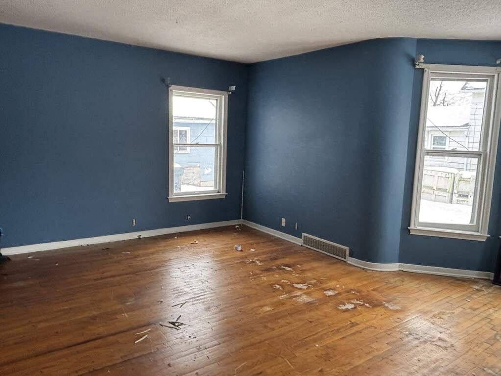 2235 Pershing Blvd Boulevard, Clinton, IA 52732 - View 3