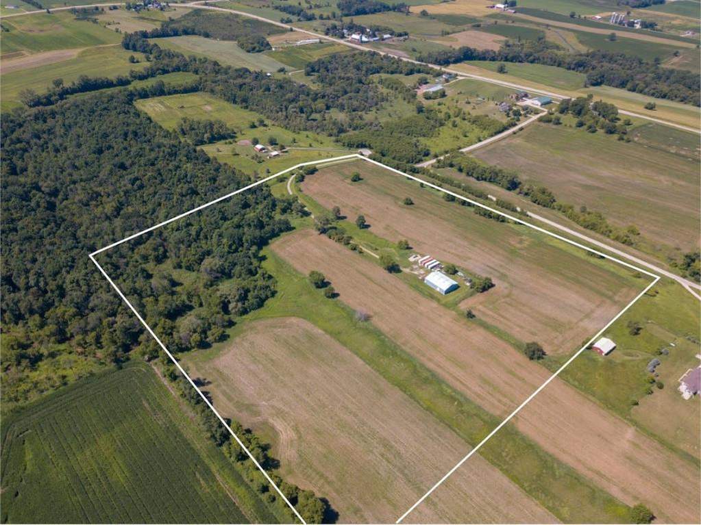 N5204 Belisle Rd, Iron Ridge, WI 53035 MLS 1590923 properties SE Wisconsin