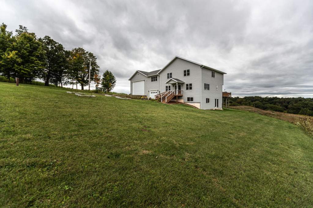 E9656 Anderson Rd, Westby, WI 54667 MLS 1659242 properties SE