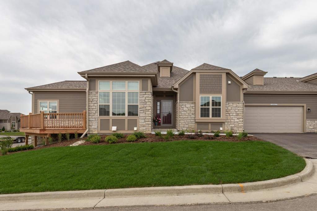 W166S8019 Fockel Way, Muskego, WI 53150 MLS 1698018 properties SE