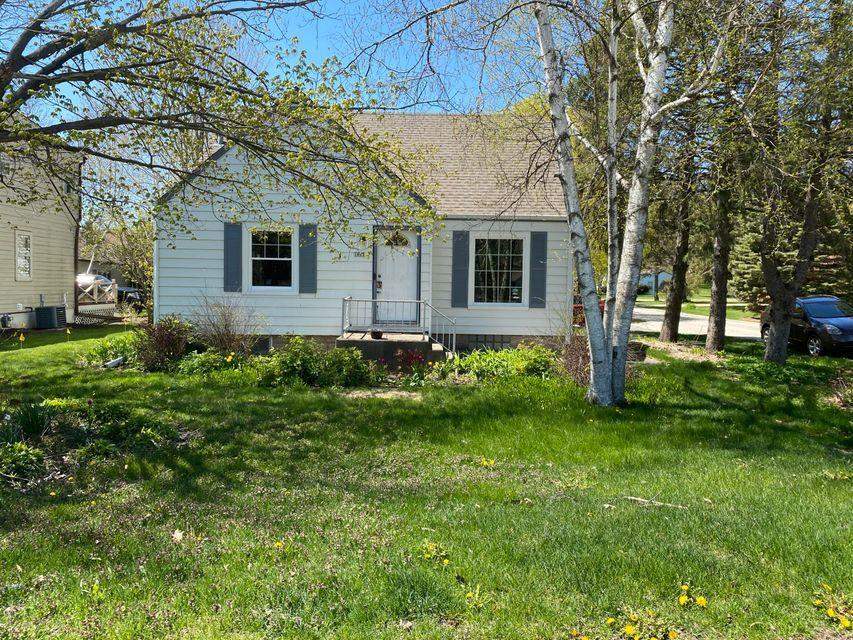 1075 S Calhoun Rd, Brookfield, WI 53005 MLS 1720040 properties SE