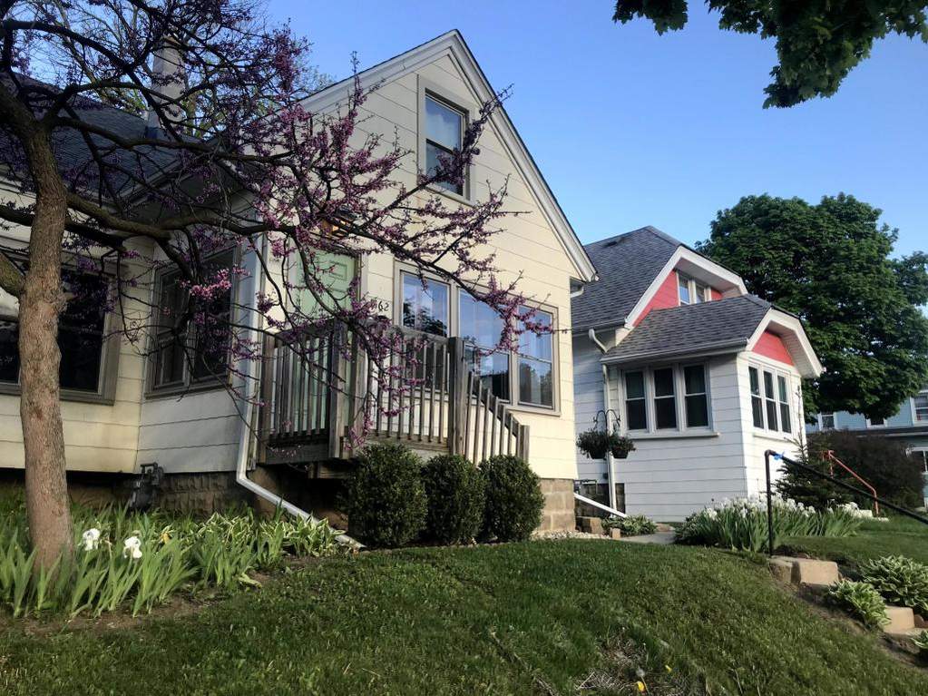 1462 S 82nd St, West Allis, WI 53214 MLS 1724056 properties SE Wisconsin