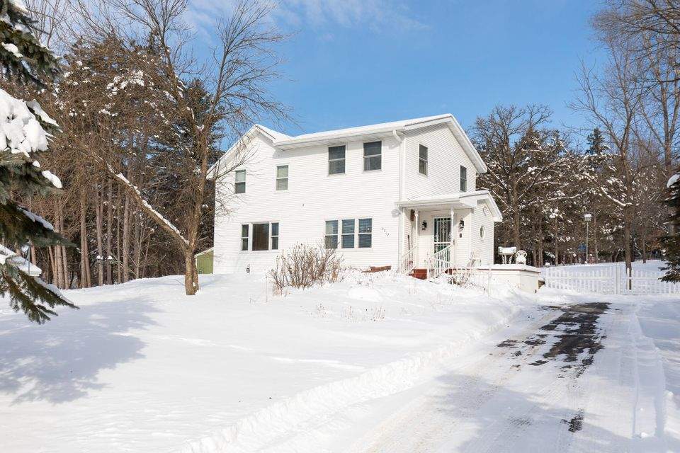 5712 Basswood Rd, Sparta, WI 54656 MLS 1726861 properties SE