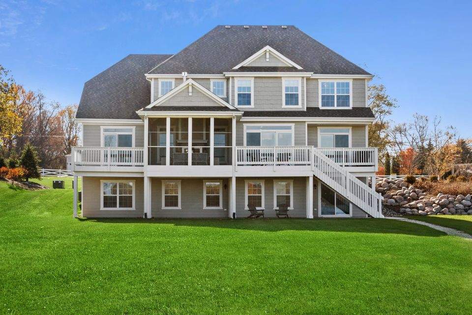 4429 South Shore Dr Delavan, Wisconsin 53115 MLS 1771940 properties