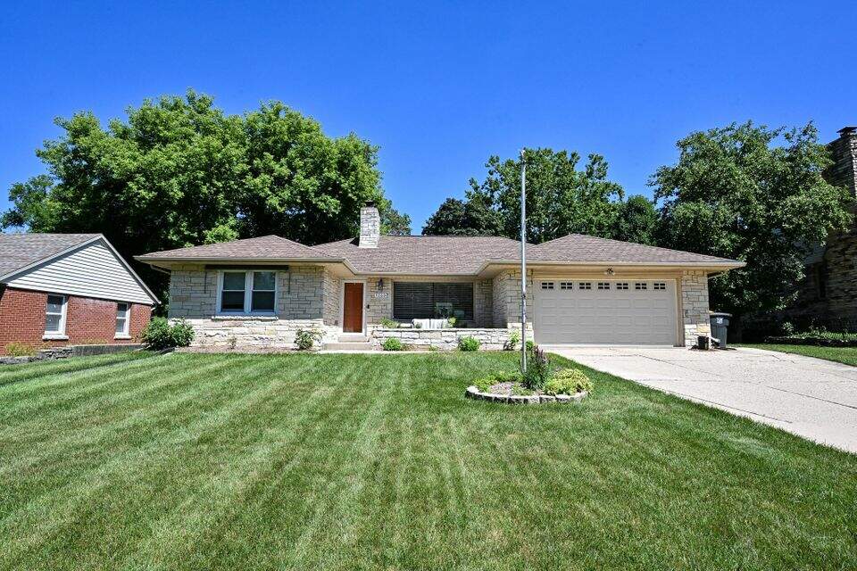 4260 Menomonee River Pkwy, Wauwatosa, WI 53222 MLS 1808178