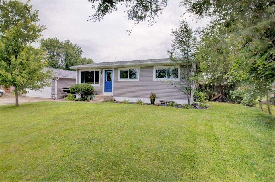 1515 Viking Ave, Holmen, WI 54636 MLS 1808637 properties La Crosse