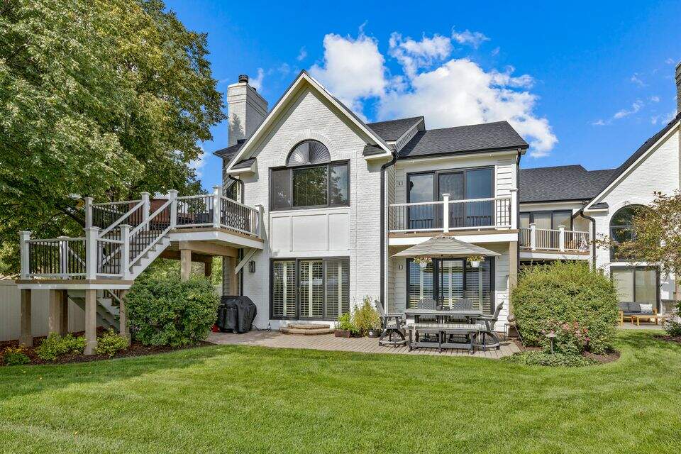 410 S Lake Ave 1A, Twin Lakes, WI 53181 MLS 1811343 properties