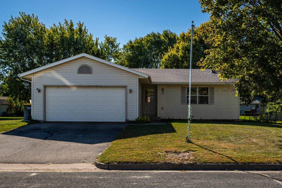 3104 Locust Ave S, Holmen, WI 54636 MLS 1812973 properties La Crosse