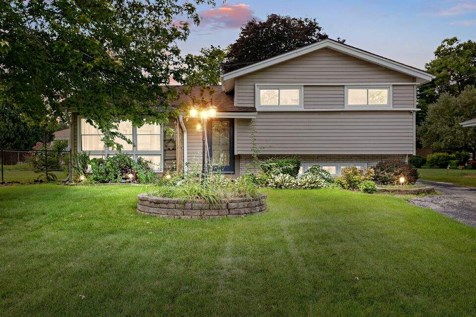 8353 N 65th St, Brown Deer, WI 53223 MLS 1816630 properties SE