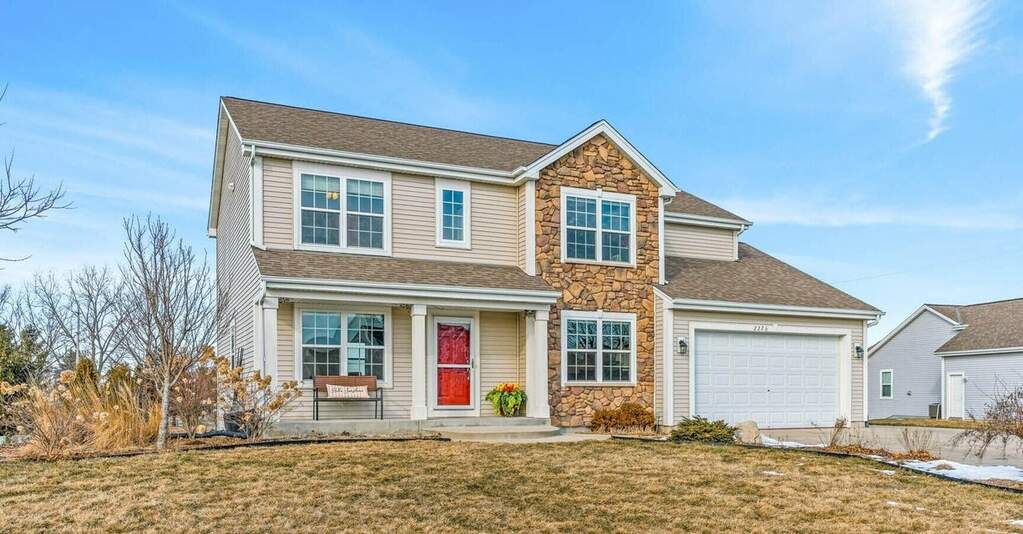 2226 Sherman Parc Ct, Jackson, WI 53037 MLS 1824259 properties SE