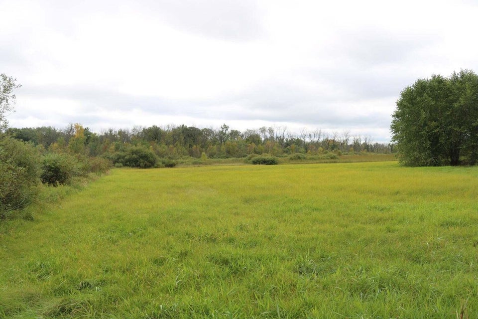 Lt13 Roosevelt Rd, Ixonia, WI 53036 MLS 1824780 properties SE