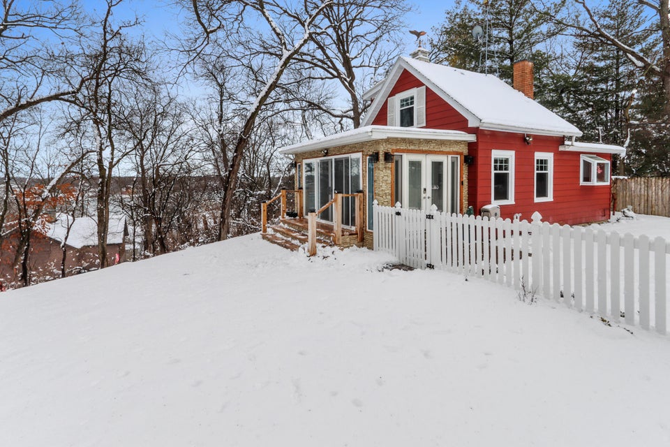 3251 Chicago Club Dr, Delavan, WI 53115 MLS 1827094 properties SE