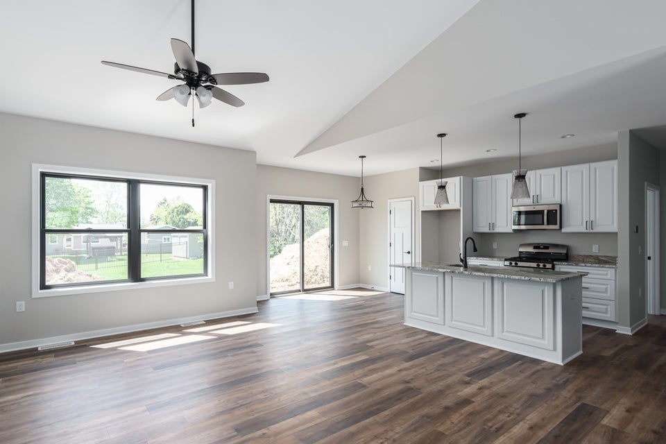 114 River Ct, Theresa, WI 53091 MLS 1829465 properties SE Wisconsin