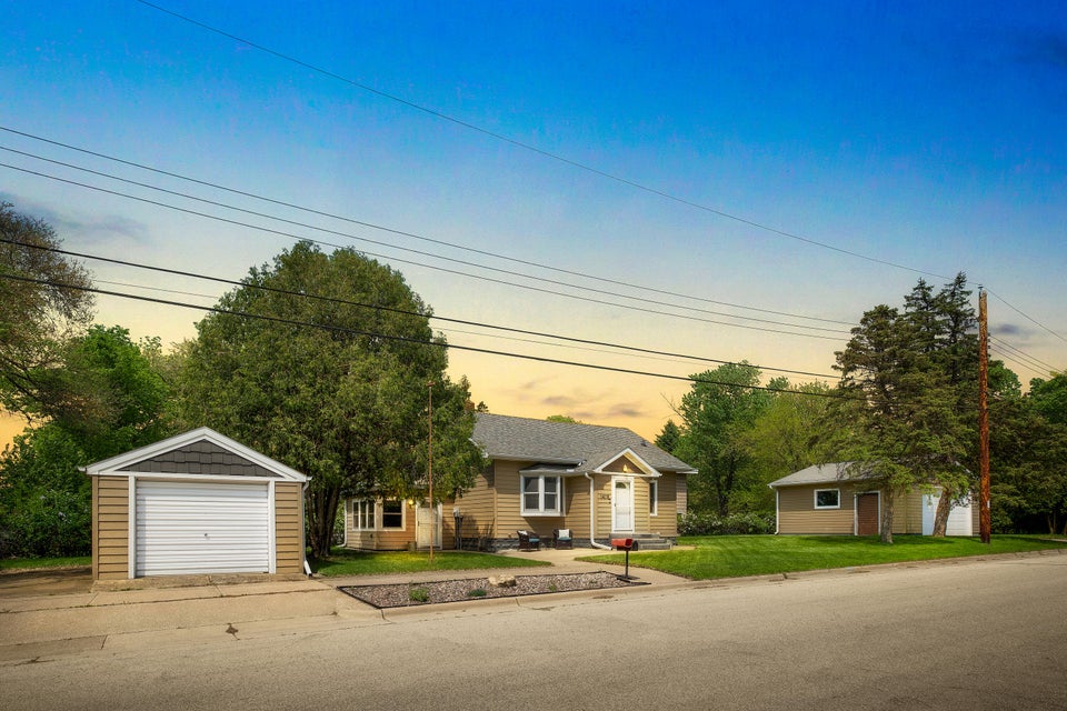 1419 Island St, La Crosse, WI 54603 MLS 1835326 properties La Crosse