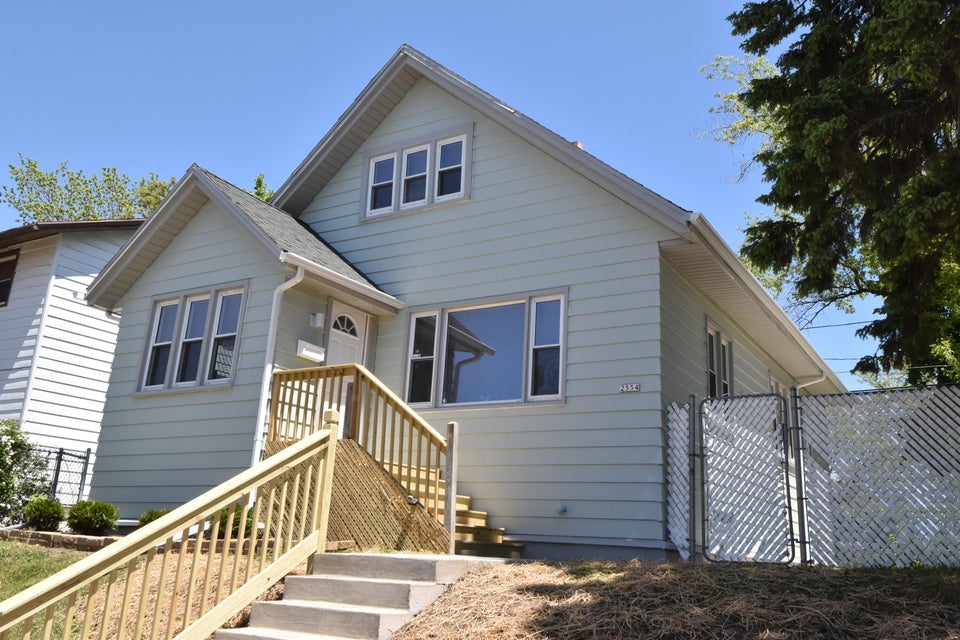 2554 N Hubbard St, Milwaukee, WI 53212 MLS 1836038 properties SE