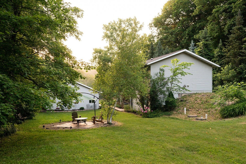 13581 Taylor Hollow Rd, Blue River, WI 53518 MLS 1837965