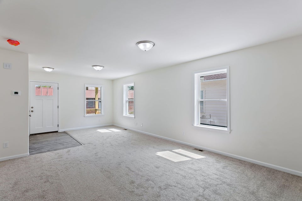 1317 Albert St, Racine, WI 53404 MLS 1838038 properties SE Wisconsin