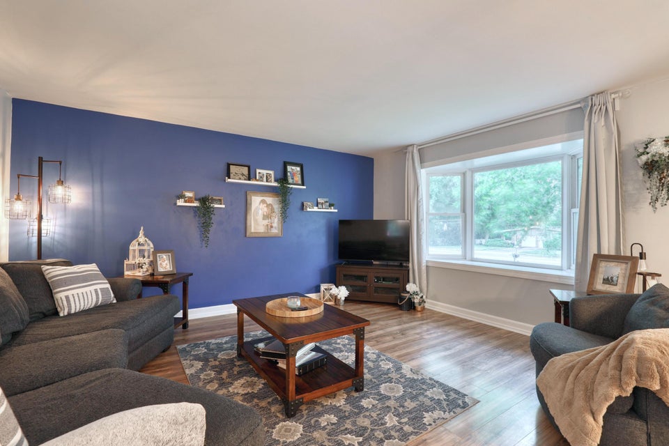 2003 Summit Ave, Waukesha, WI 53188 MLS 1839317 properties SE