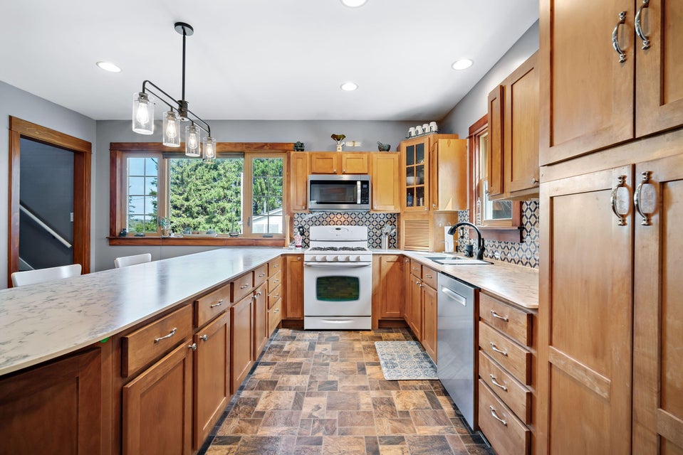 N615 Camp Awana Rd, Random Lake, WI 53075 MLS 1849625 properties