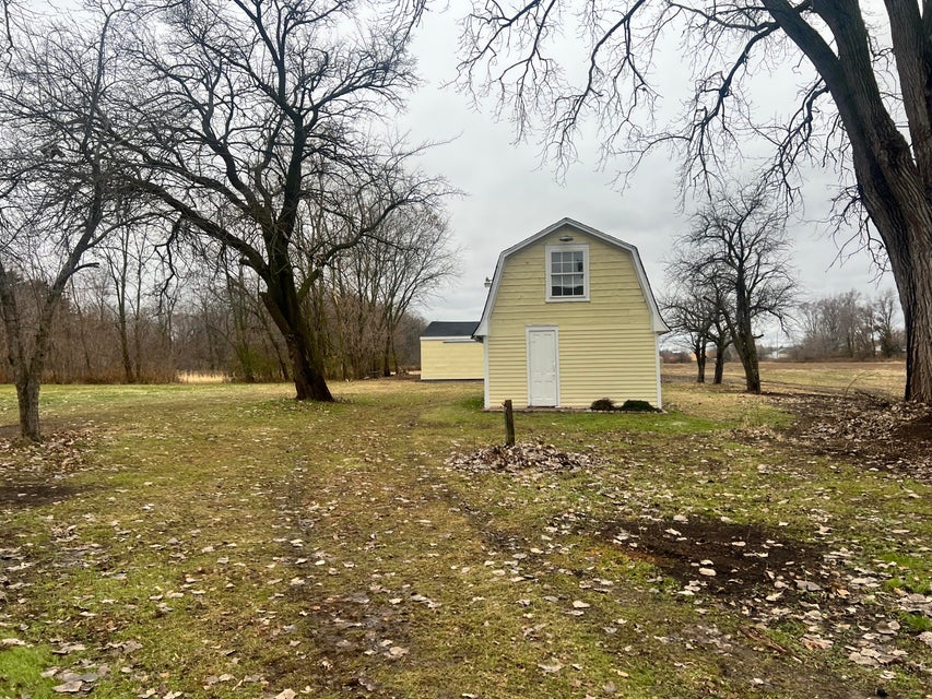 2340 90th St, Sturtevant, WI 53177 MLS 1859562 properties SE