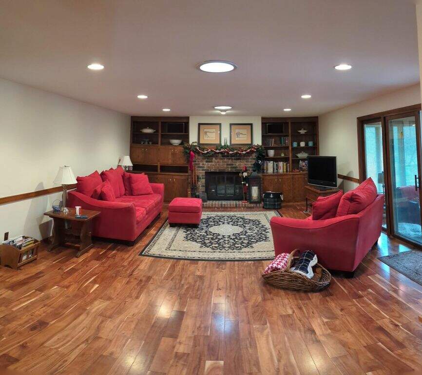 1621 Pheasant Ln, Sheboygan, WI 53081 MLS 1859564 properties SE