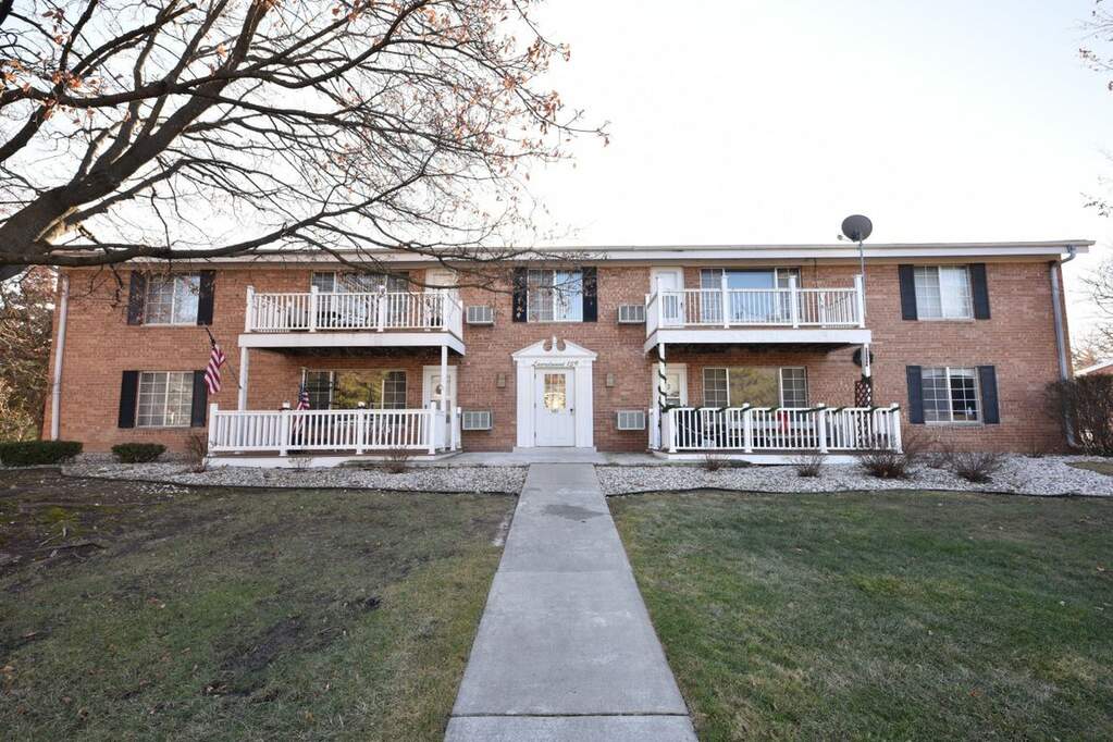 139 Heidel Rd 5, Thiensville, WI 53092 MLS 1860235 properties SE