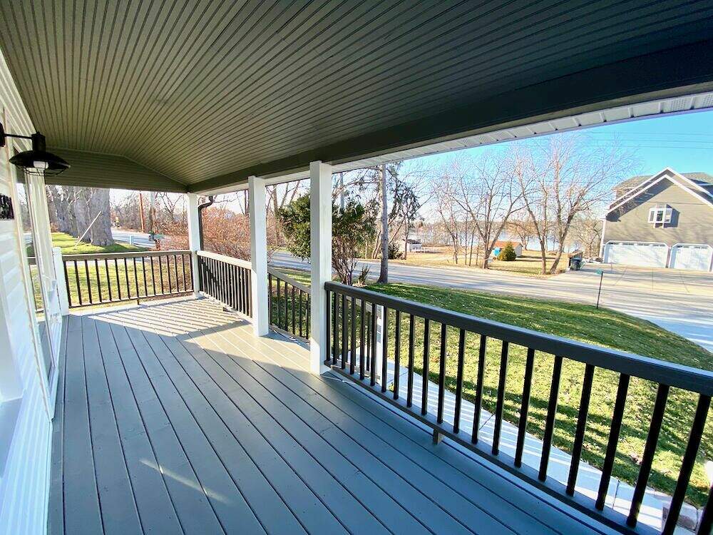 25621 S Wind Lake Rd, Waterford, WI 53185 MLS 1860371 properties SE Wisconsin