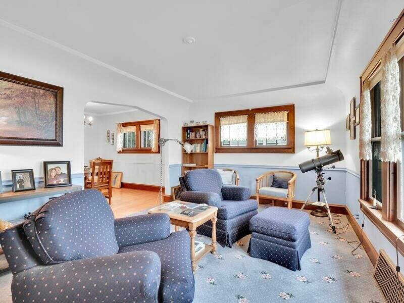 2224 Lakeshore Dr, Sheboygan, WI 53081 MLS 1860635 properties SE