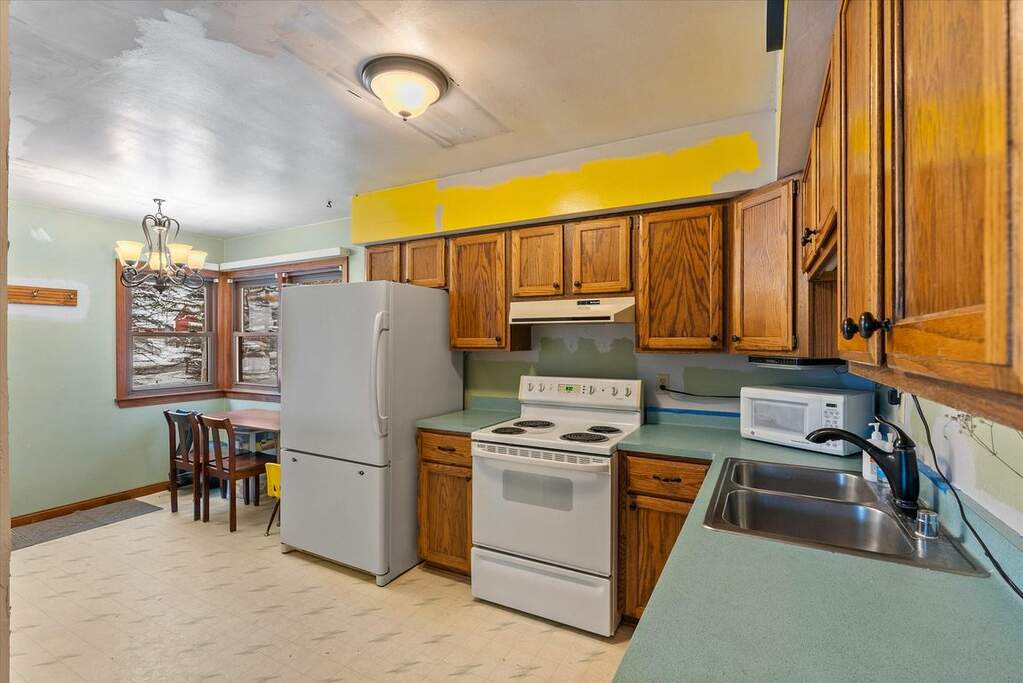 N201 County Road S, Kewaskum, WI 53040 MLS 1861826 properties SE