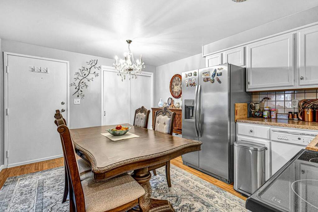 1106 S 7th St 5, Sheboygan, WI 53081 MLS 1861957 properties SE