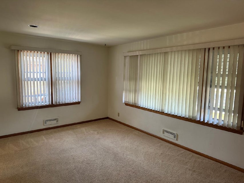 612 Ohio St, Racine, WI 53405 MLS 1863326 properties SE Wisconsin