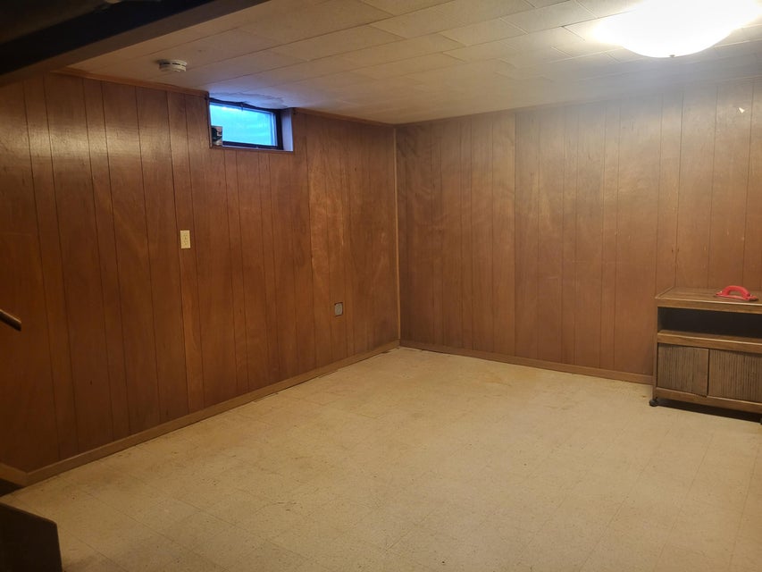 612 Ohio St, Racine, WI 53405 MLS 1863326 properties SE Wisconsin