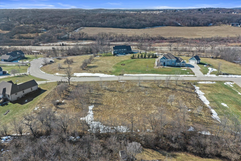 Lt6 Pheasant Fields Dr, Mukwonago, WI 53149 MLS 1863801