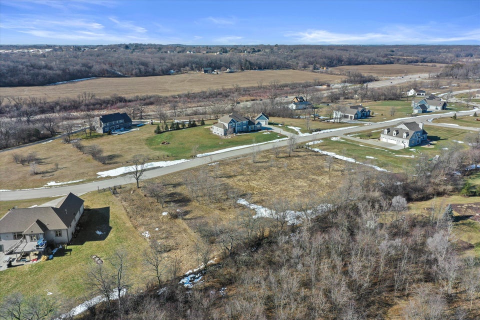 Lt6 Pheasant Fields Dr, Mukwonago, WI 53149 MLS 1863801