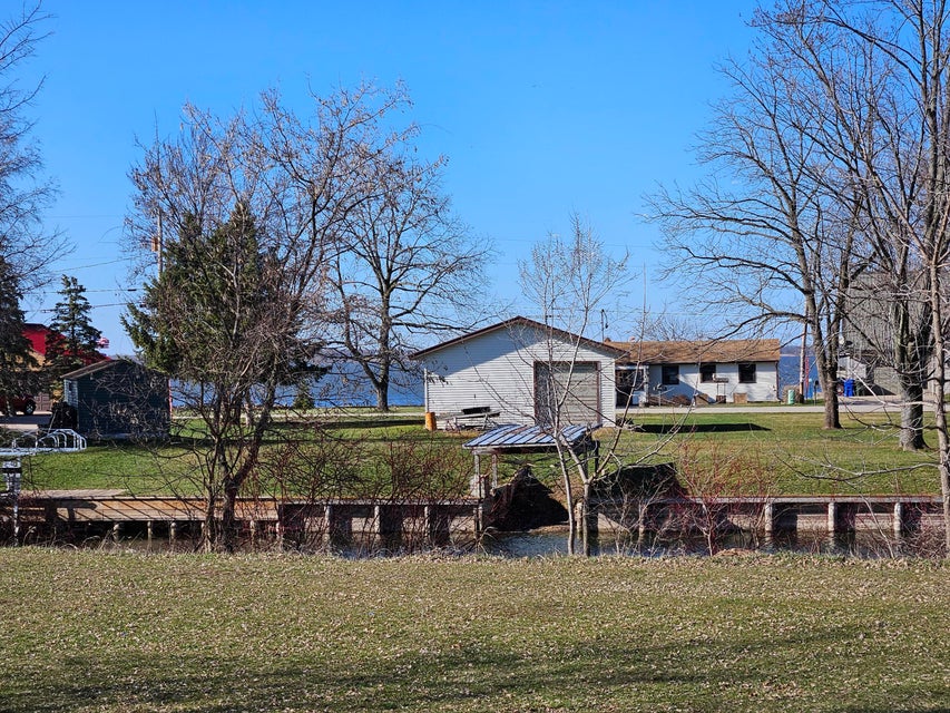 6484 Sunshine Harbour Dr 3, Winneconne, WI 54986 MLS 1868970