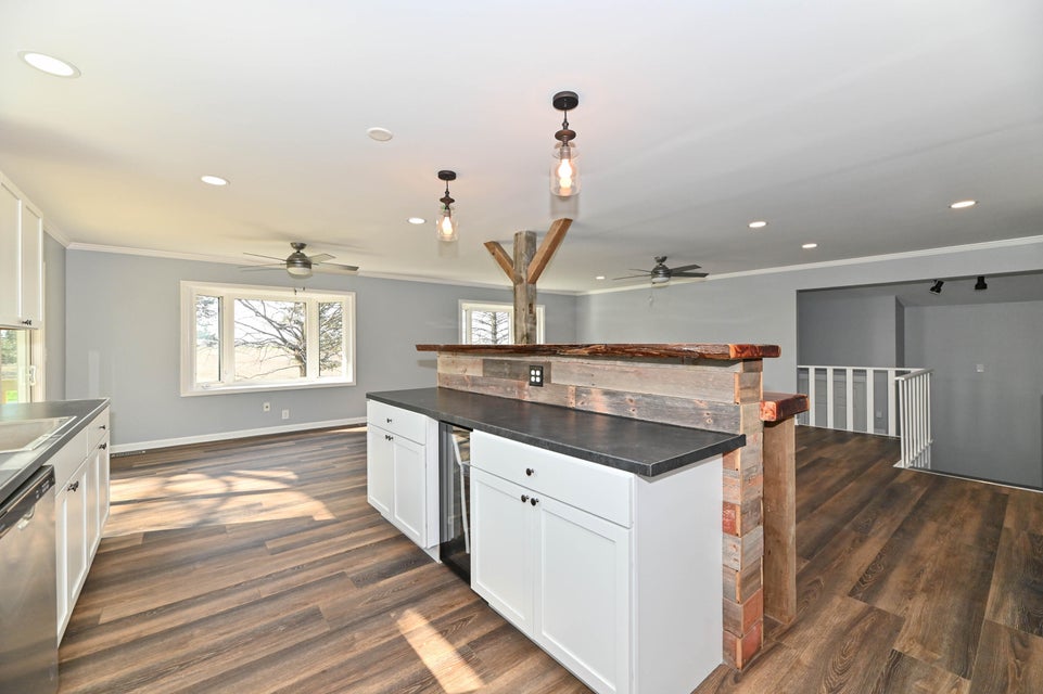 W6582 Hazel Ridge Rd, Elkhorn, WI 53121 MLS 1871684 properties SE