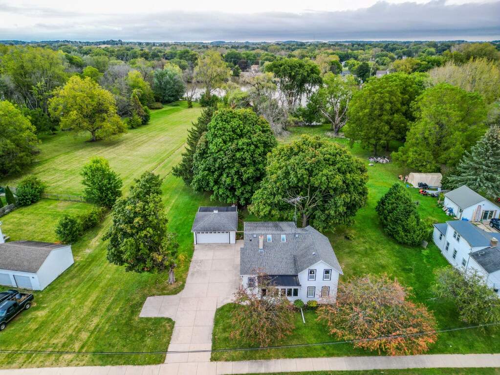 723 N Main St.  Watertown at 723 N Church St, Watertown, WI 53098