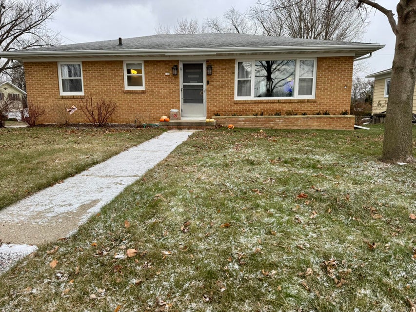 Welcome Home at 711 Highland Ave, Watertown, WI 53098