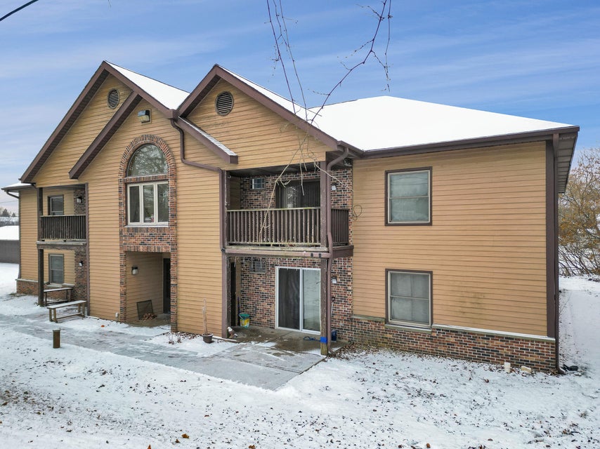 01 at 601 Bakertown Dr #603,605,607, Sullivan, WI 53178