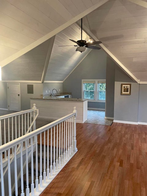 Loft at 4310 Jackson Dr, Jackson, WI 53037